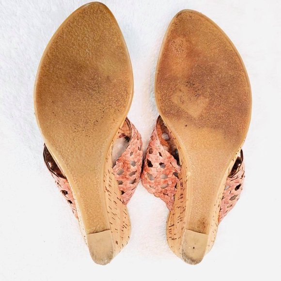 Gino Nicci Woman's Sz 6.5 Taupe espadrilles - Picture 8 of 9